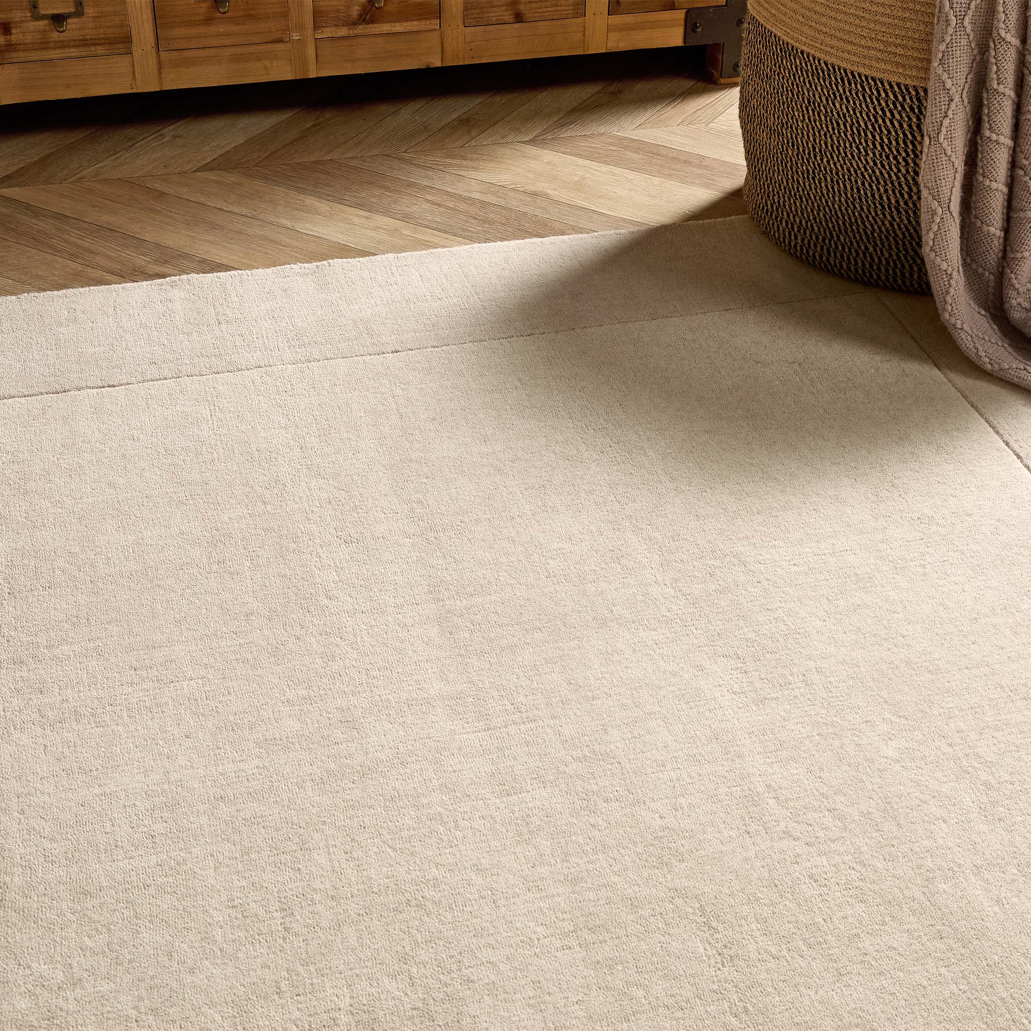 Borders Wool Rug Natural - Image 3