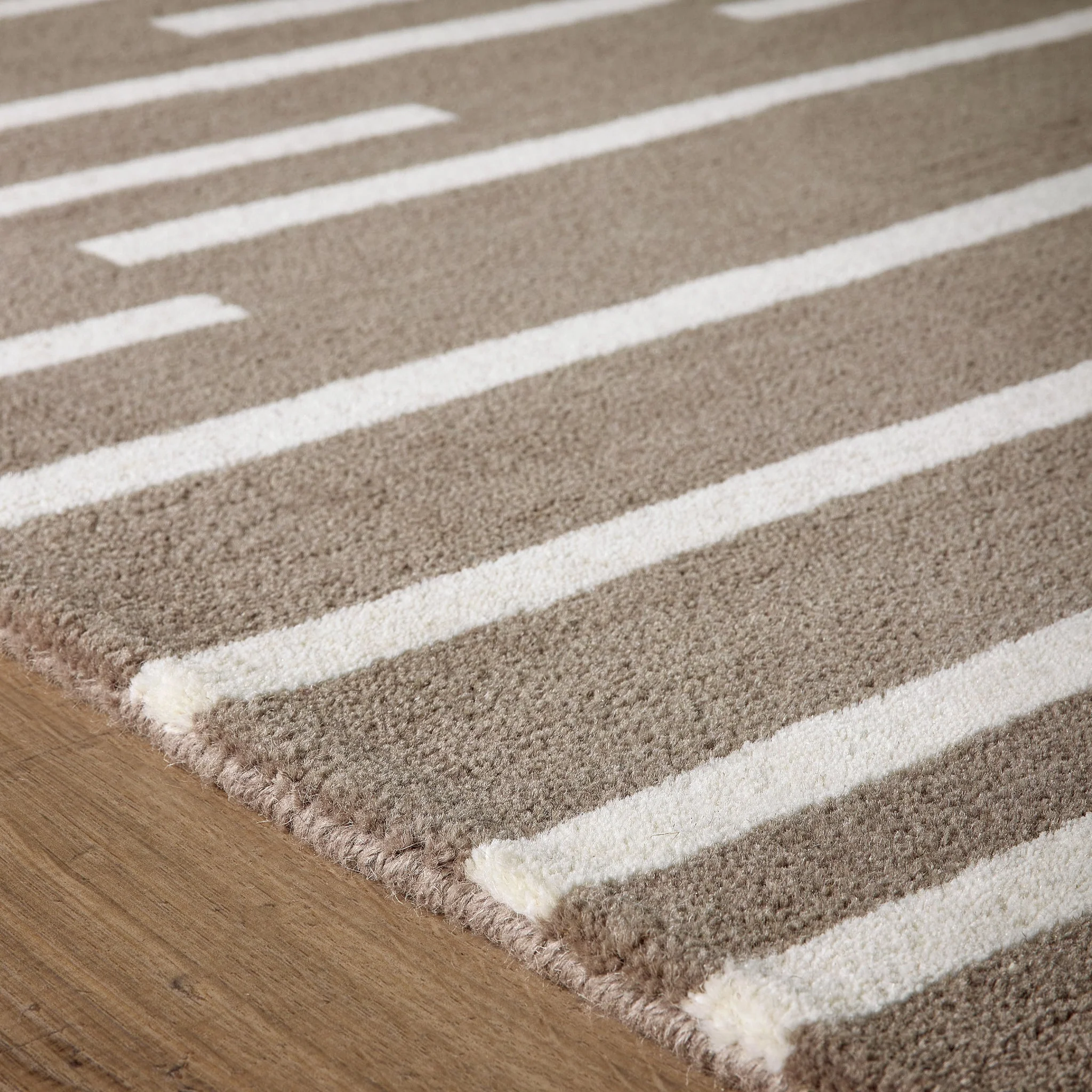 Broken Stripe Rug - Image 3