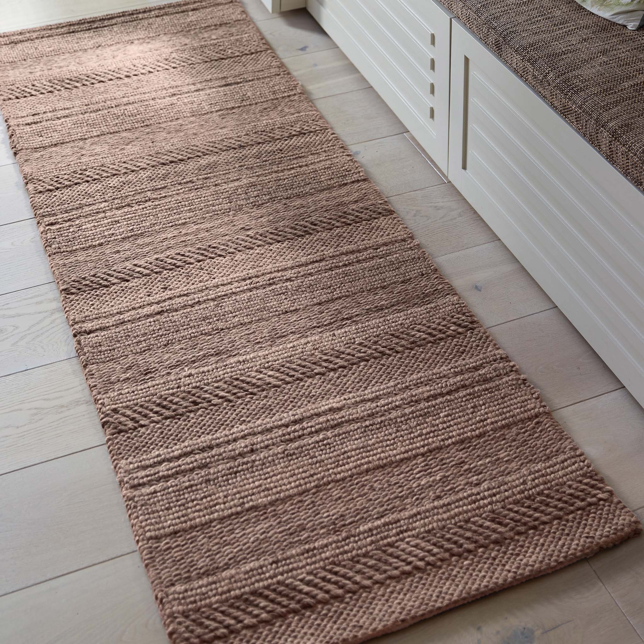 Chunky Knit Runner Brown - Image 2
