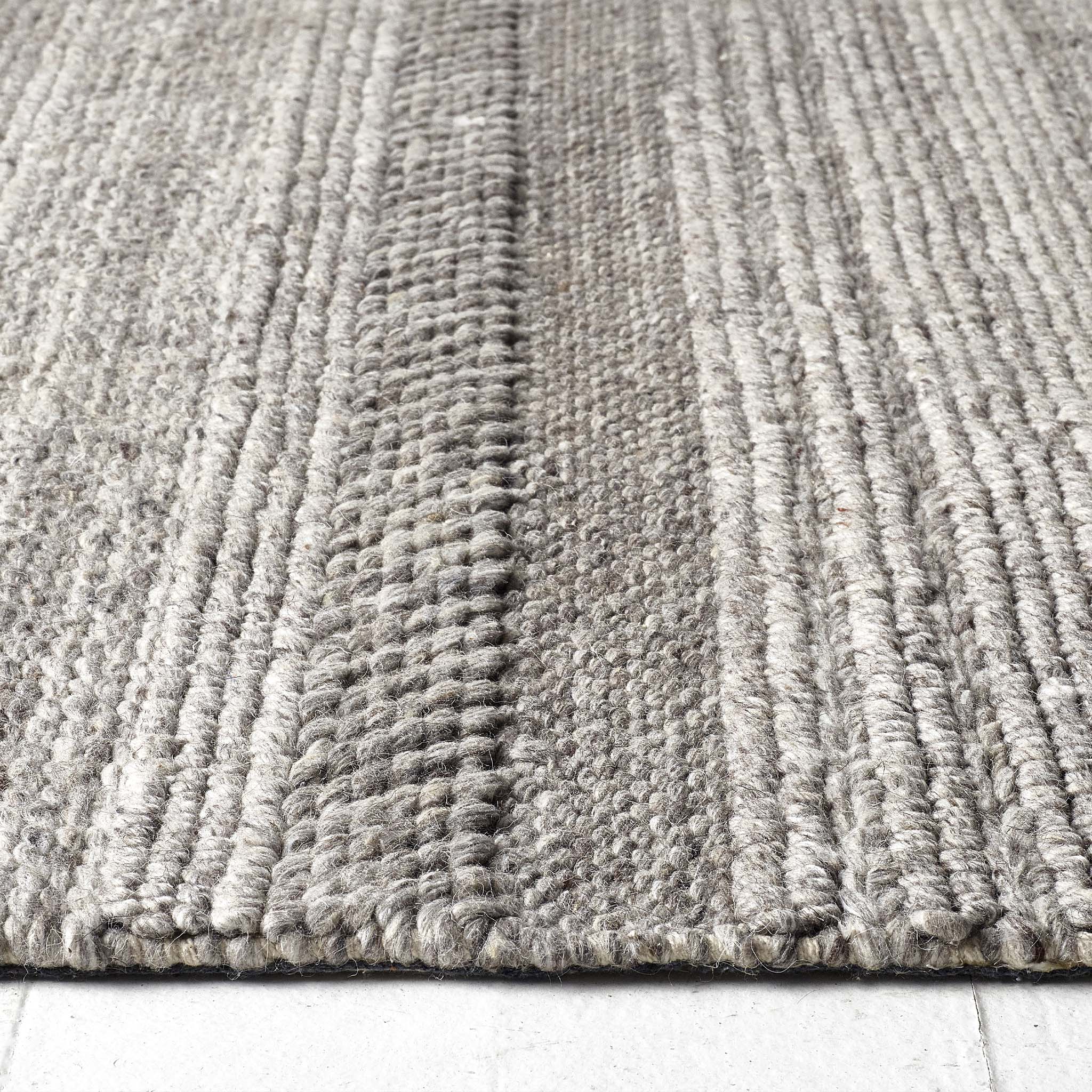 Chunky Knit Runner Grey/Natural - Image 5