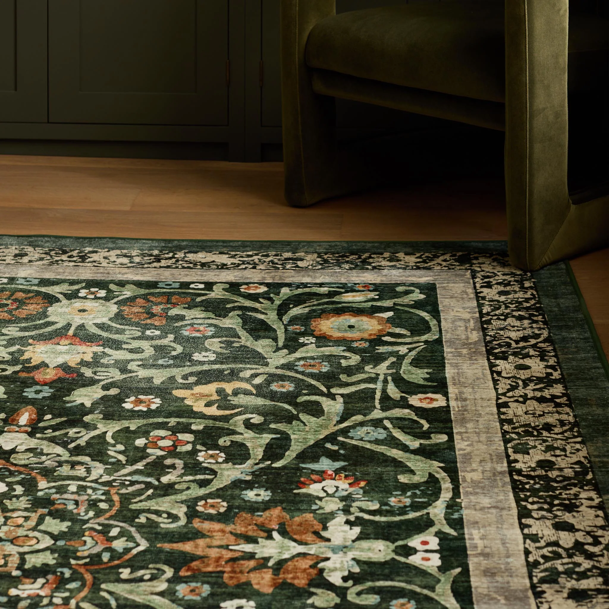 Country Paisley Green Eco-Washable Rug - Image 3
