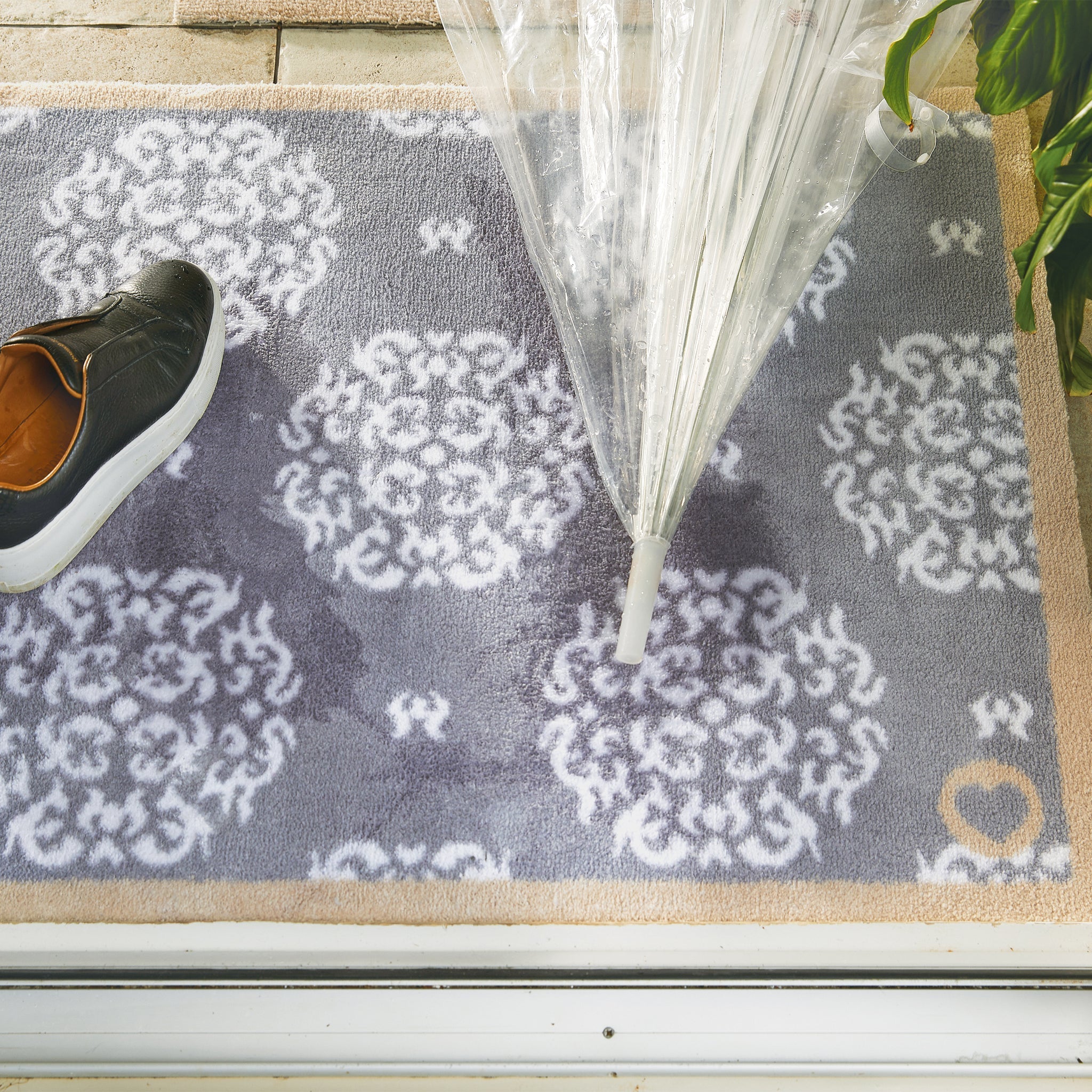 Home 44 Grey Washable Doormat - Image 2