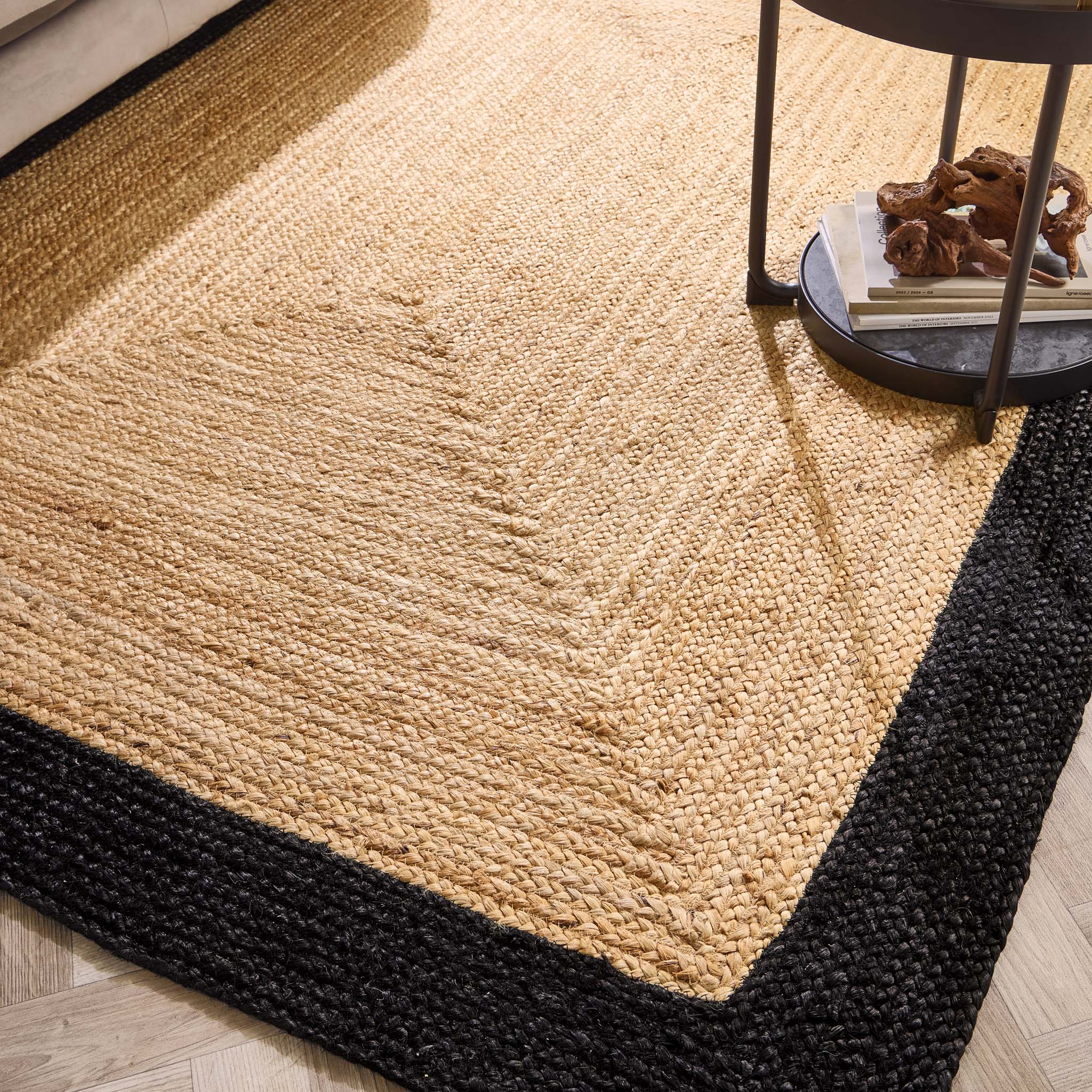 Jute Border Rug Black - Image 3