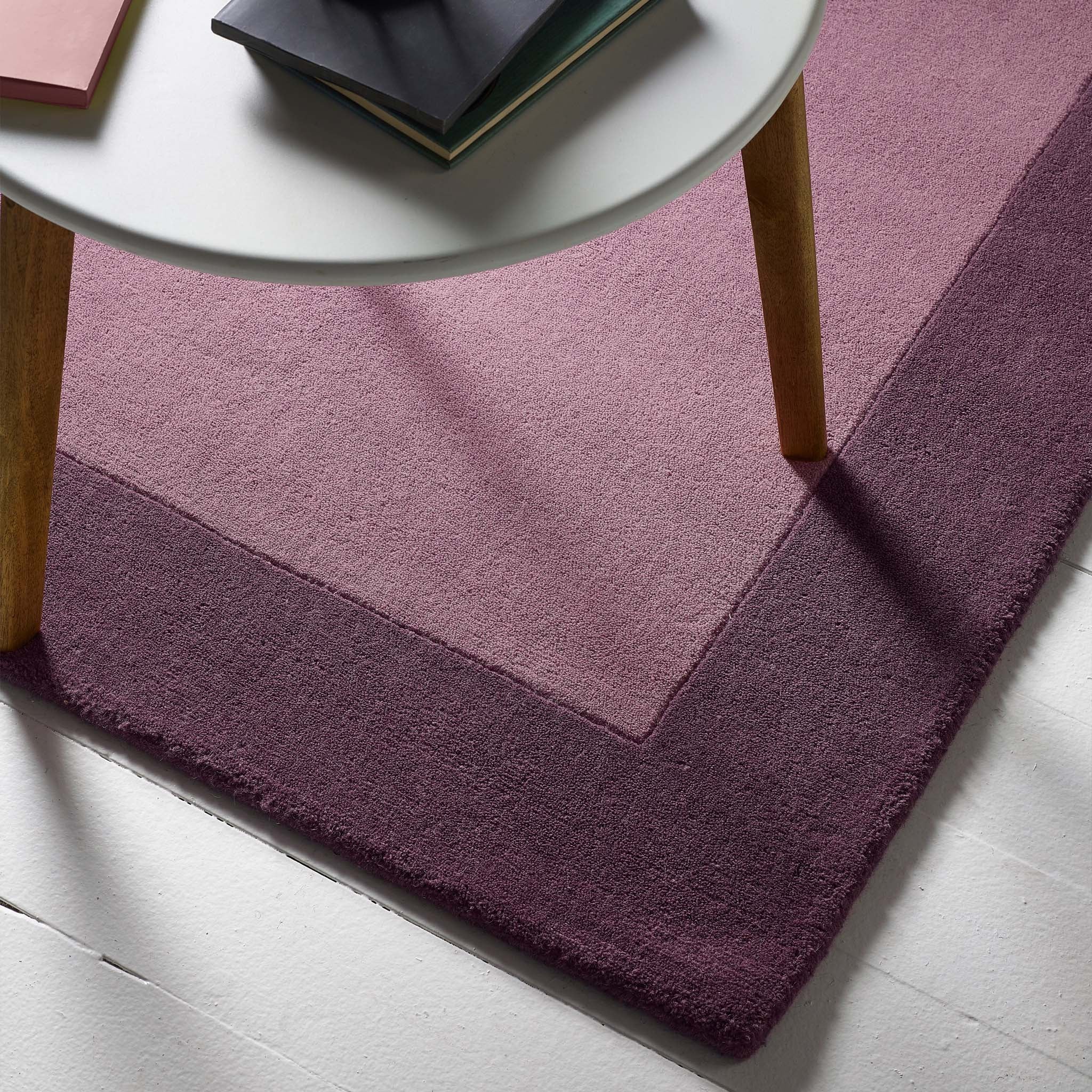 Borders Wool Rug Mauve - Image 4