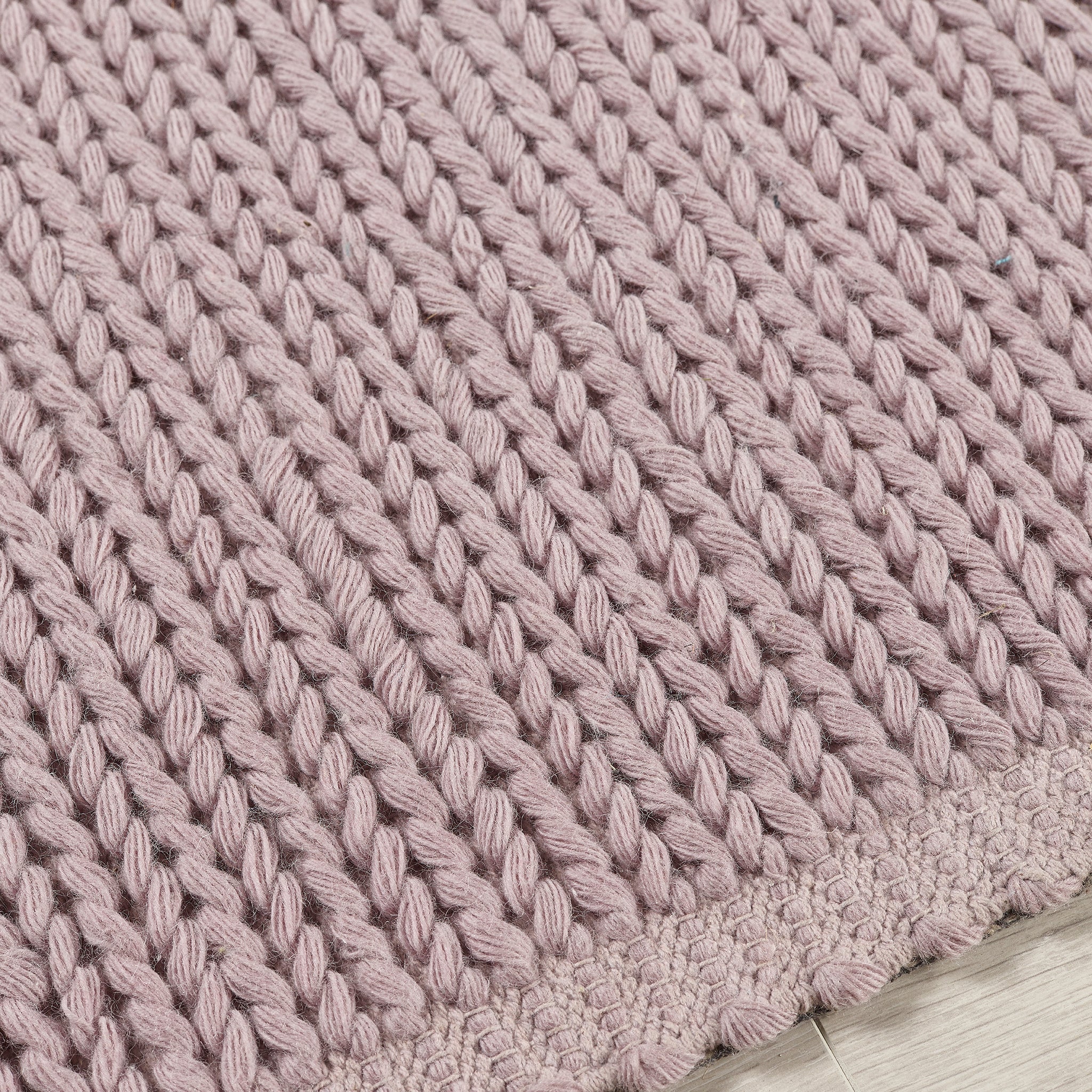 Cable Rug New Blush - Image 4