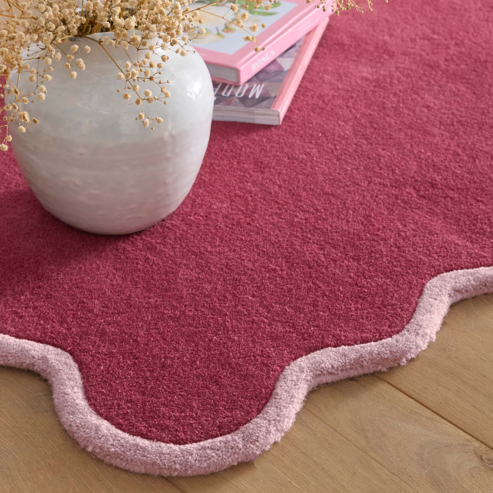 Scalloped Elsie Coral/Lilac Runner - Image 3
