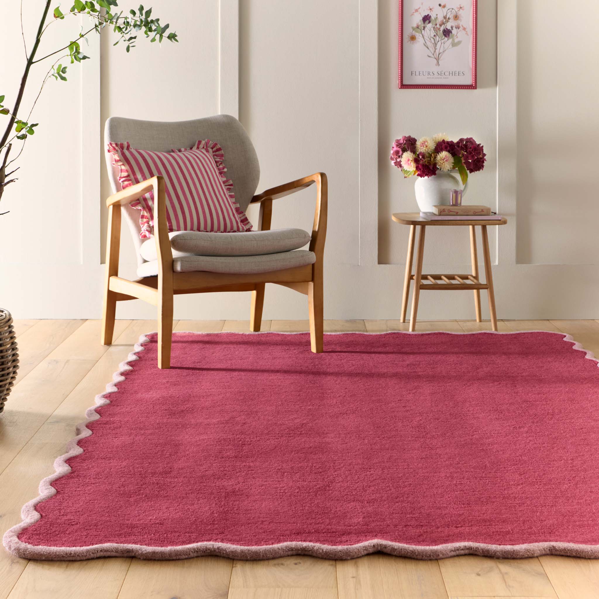 Scalloped Elsie Rug Coral/Lilac - Image 2