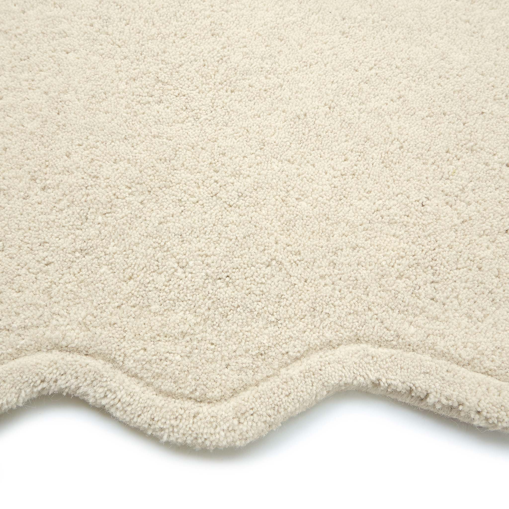 Scalloped Elsie Rug Cream - Image 4